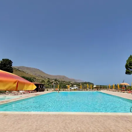 Orlando Scopello Villa *